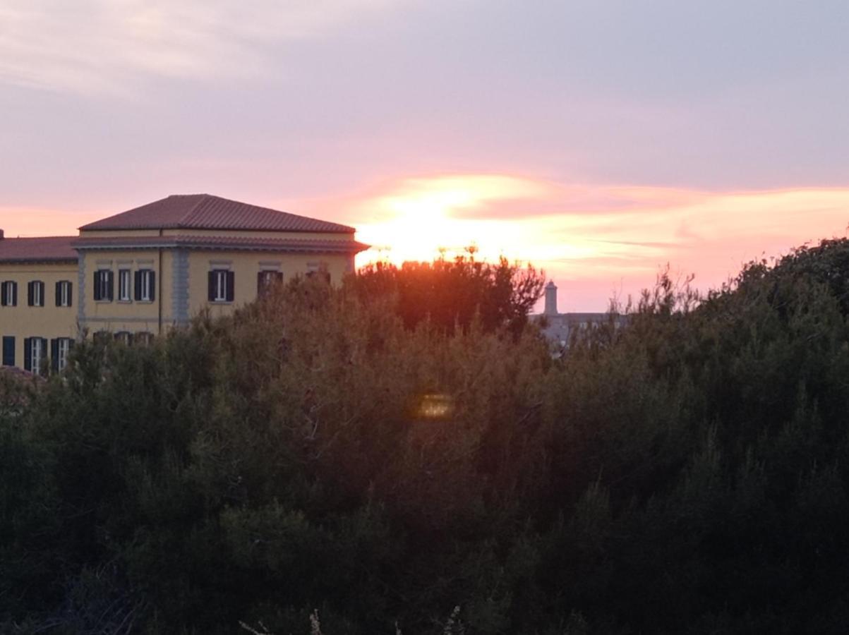 Appartamento Con Incantevole Vista Mare Livorno Exterior photo